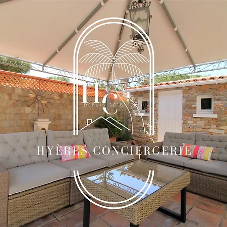 Les Salins Rez De Jardin Clim Wifi Parking By Hc * Hyeres